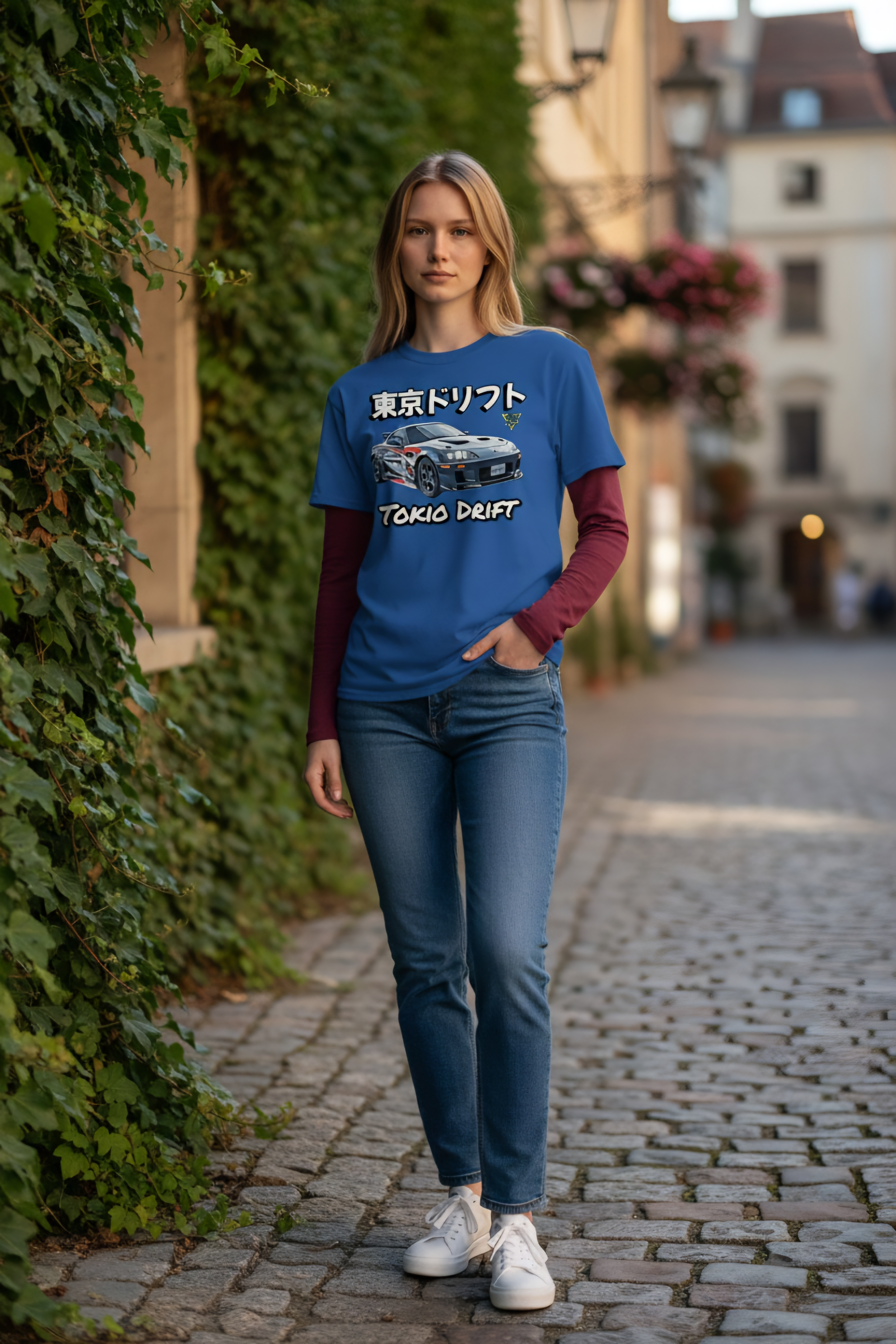 Unisex-Shirt „Race Tokio Drift“ von Banpuku, schwarze Premium T-Shirt mit stilvollem Drift-Design, frontales Motiv, weiches Material.