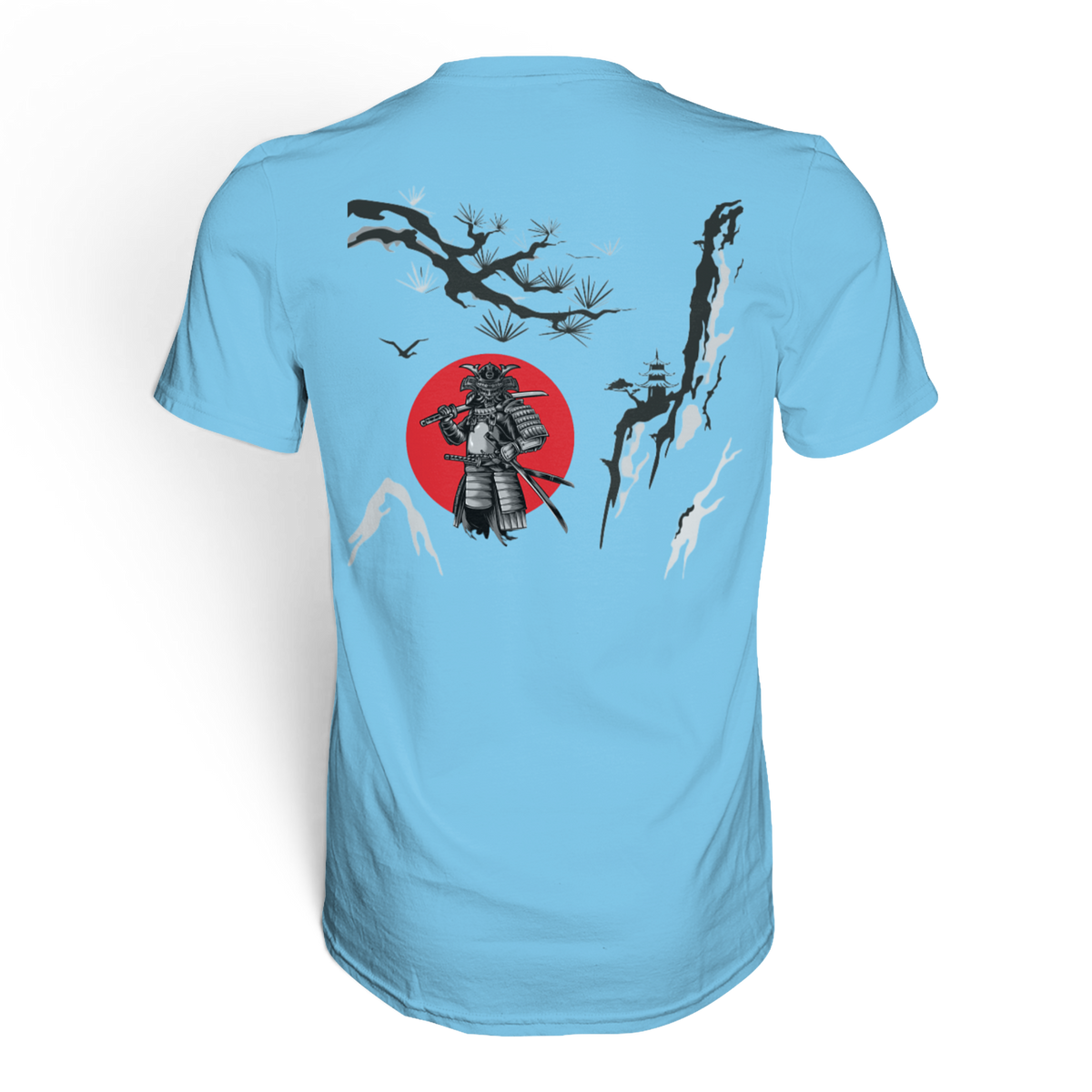 Anime T-Shirt Samurai in Hellblau, Rückenansicht mit Samurai vor roter Sonne, Kiefernzweig und Pagode im Tusche-Stil